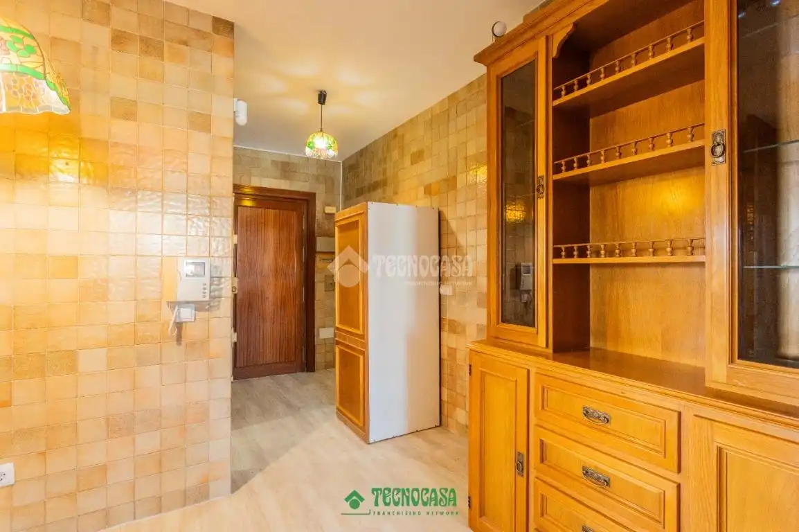 Cocina de Piso en venta en Almería con Aire acondicionado