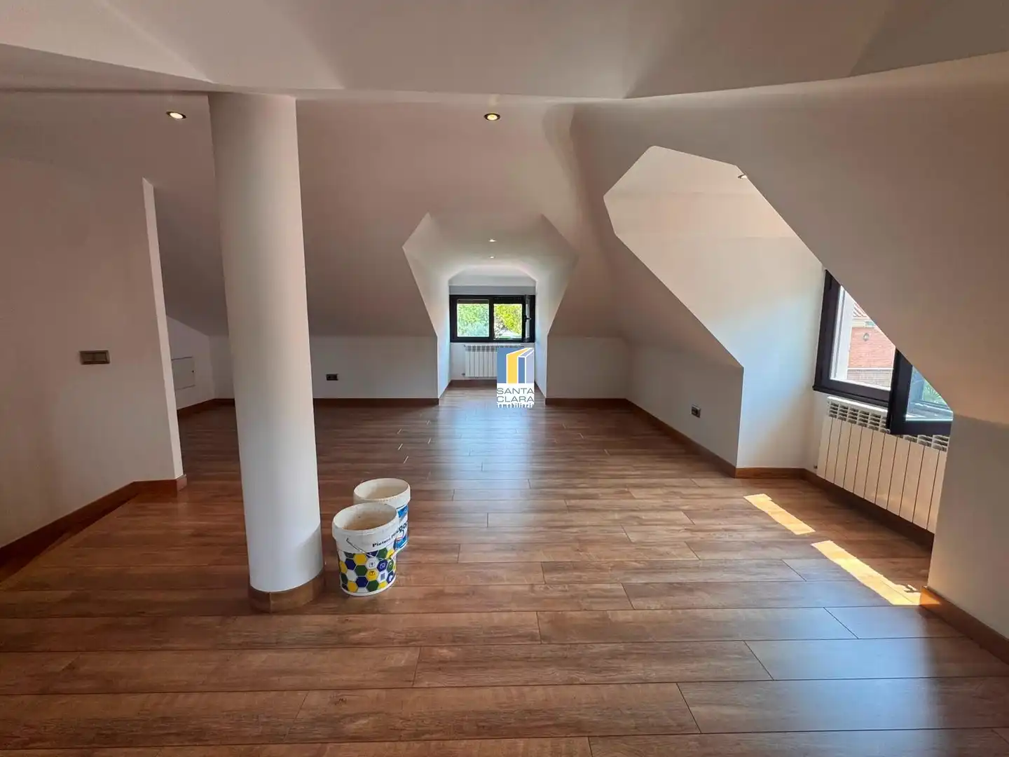 Casa adosada en venda en Zamora Capital  amb Calefacció, Jardí privat i Parquet