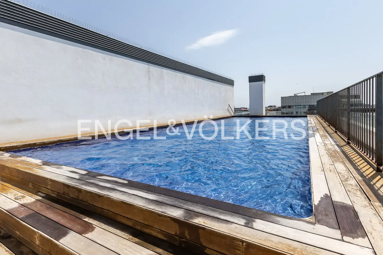 Piscina de Piso de alquiler en Barcelona con Aire acondicionado, Calefacción y Parquet