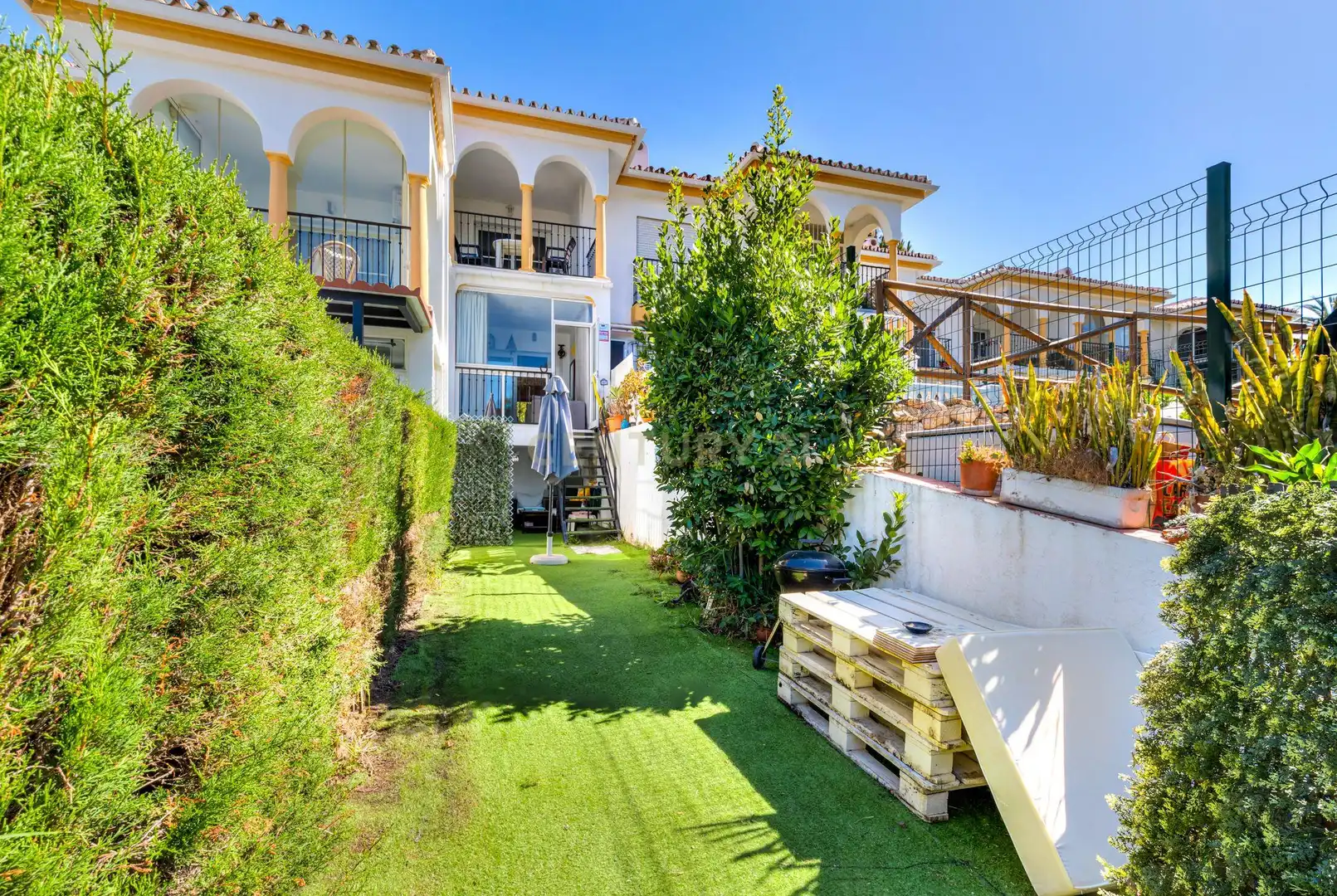 Jardín de Planta baja en venta en Mijas con Jardín privado, Piscina y Lavadora