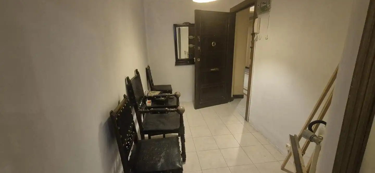 Piso en venta en De Los Señores De Luzón, 4, Palacio