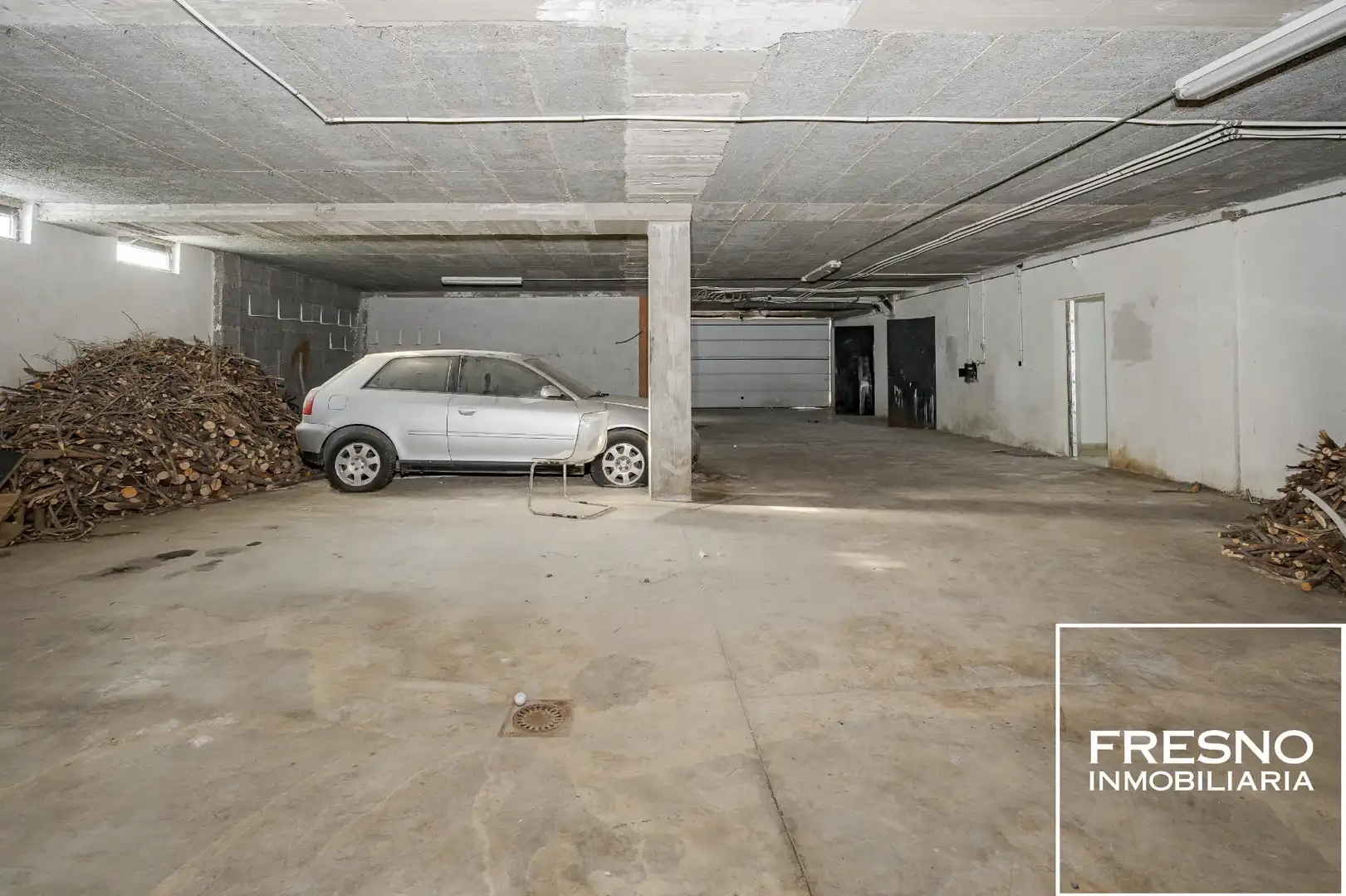 Parking de Casa o chalet en venta en Cobeña con Calefacción, Jardín privado y Trastero