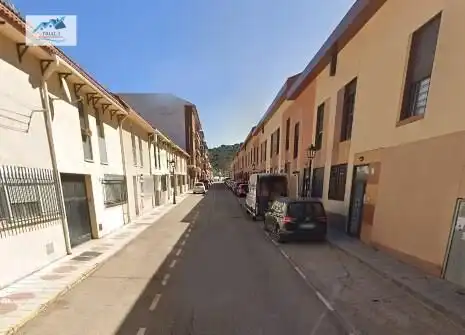 Pis en venda a Calle PADILLA, Chiloeches