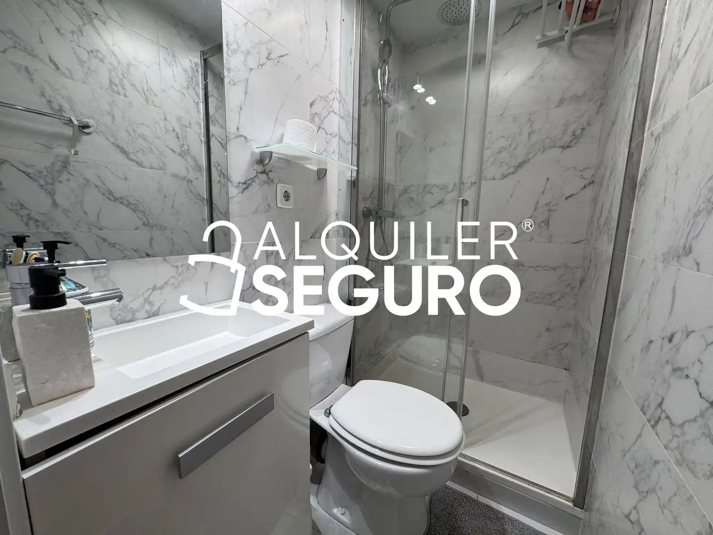 Flat for rent in Antonio López , Comillas
