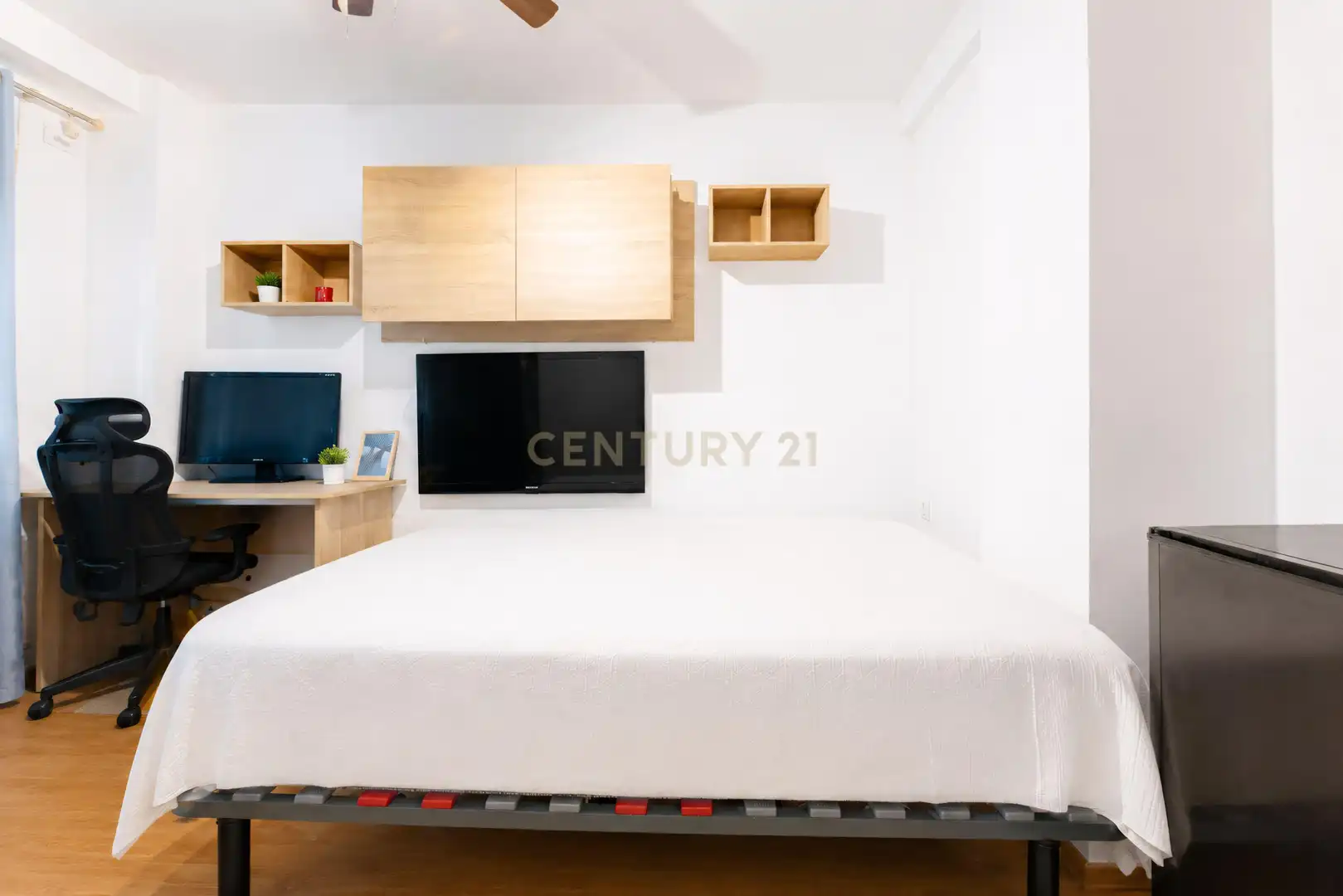 Schlafzimmer von Erdgeschoss zum Verkauf in Valencia