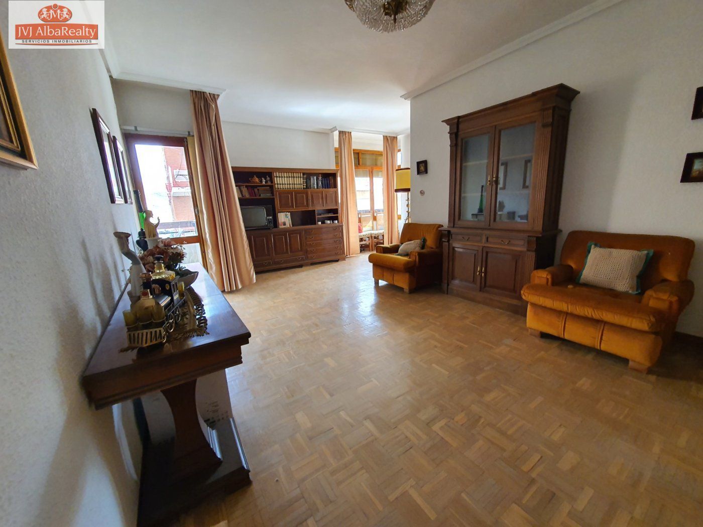 Sala de estar de Piso en venta en Hellín con Calefacción y Balcón
