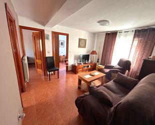 Sala d'estar de Pis en venda en  Madrid Capital amb Calefacció