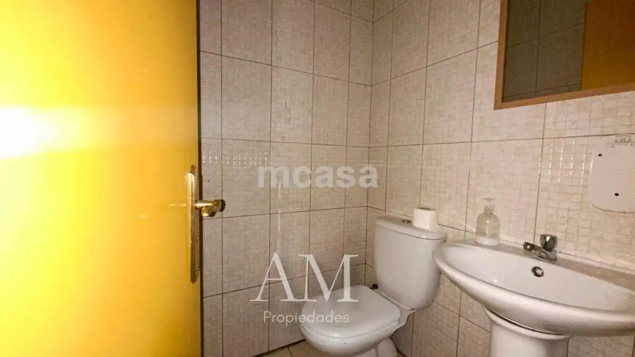Badezimmer von Geschaftsraum zur Miete in Vigo 