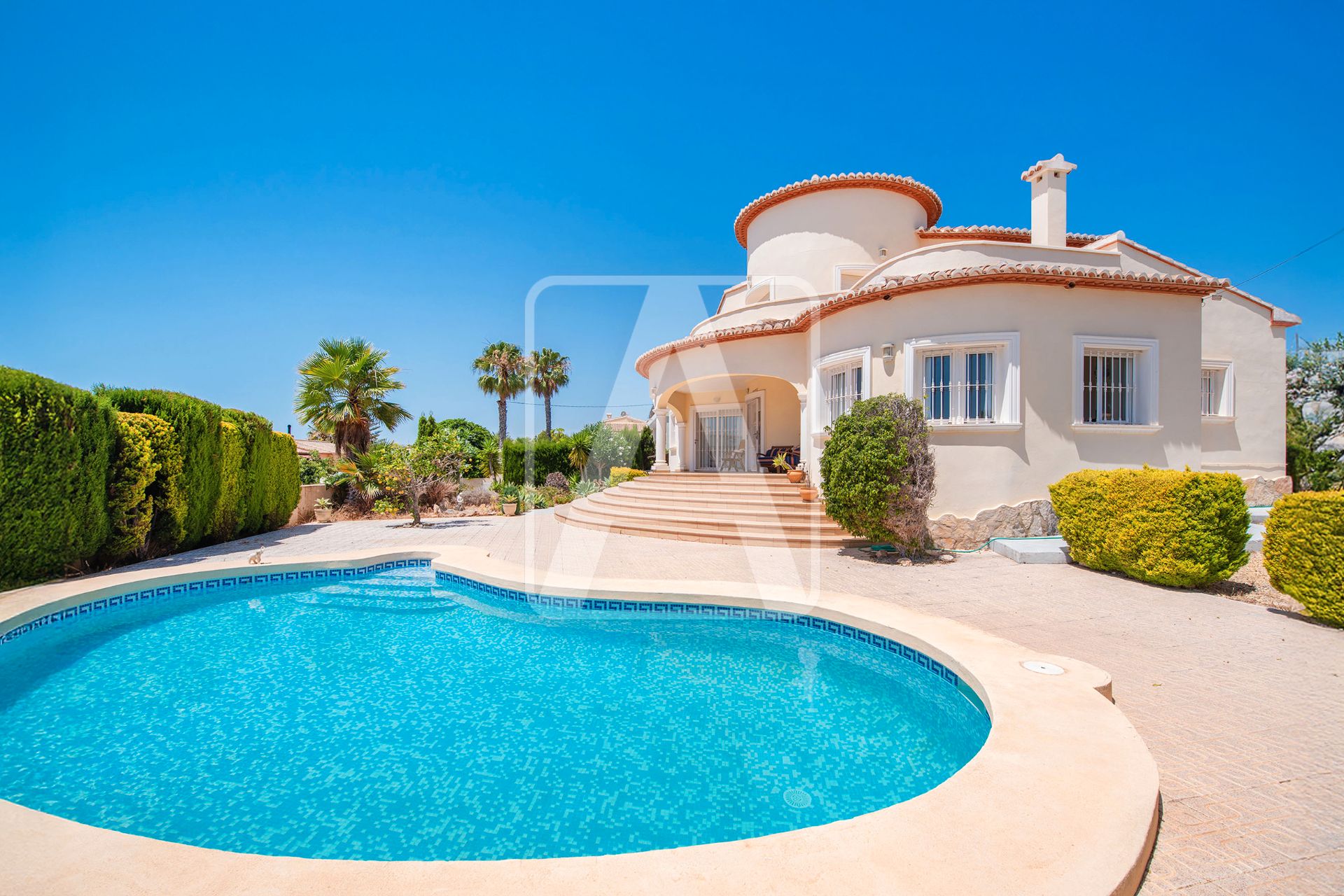 Vista exterior de Casa o xalet en venda en Calpe / Calp amb Calefacció, Jardí privat i Terrassa