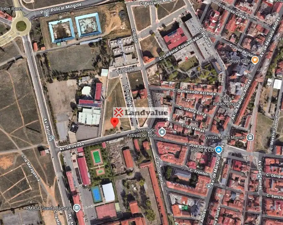 Terreni e lotti in vendita a De Oviedo 7