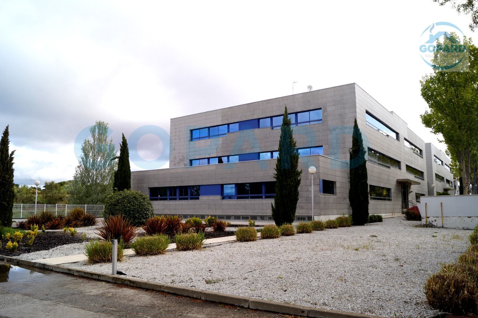 Exterior view of Office to rent in Las Rozas de Madrid  with Air Conditioner, Heating and Storage room