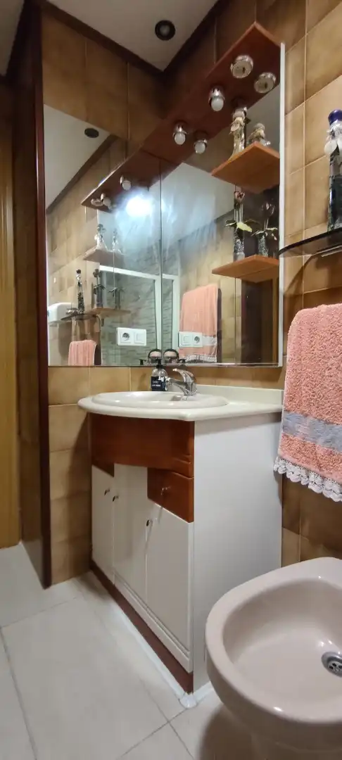 Baño de Piso en venta en  Logroño con Calefacción, Parquet y Trastero