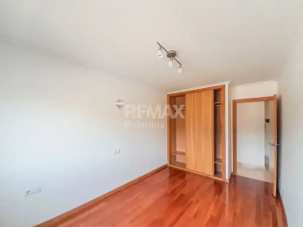 Dormitori de Pis en venda en O Porriño   amb Calefacció, Parquet i Terrassa
