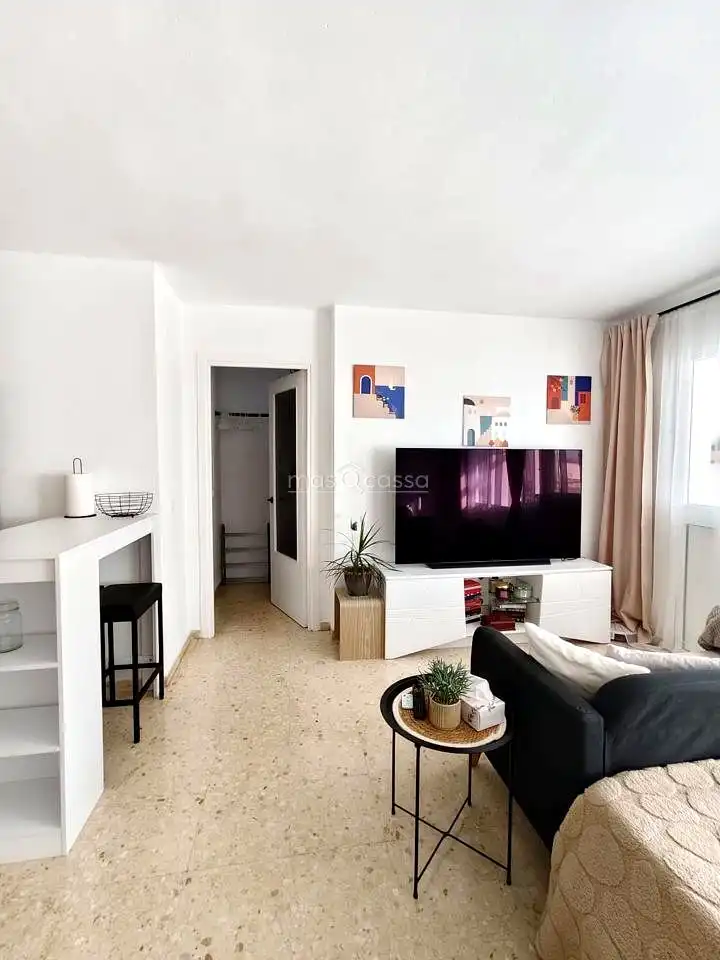 Sala d'estar de Estudi de lloguer en La Línea de la Concepción amb Terrassa