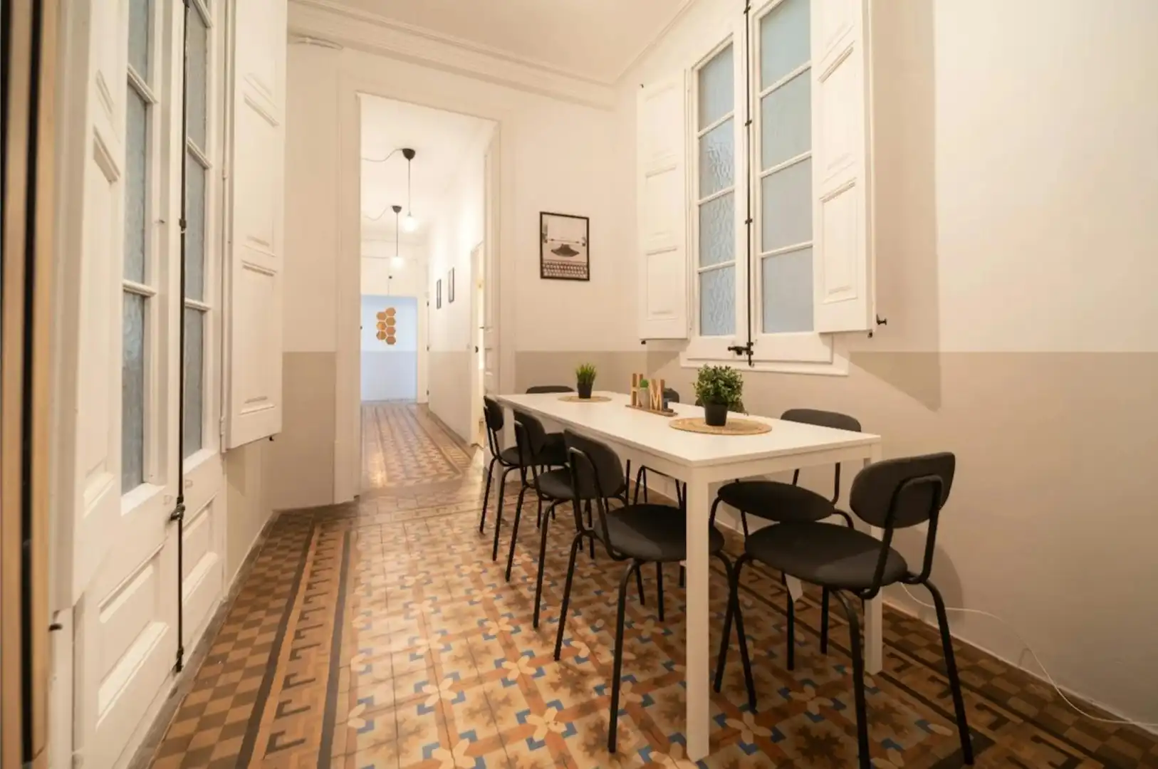 Comedor de Piso para compartir en Barcelona con Calefacción y Lavadora