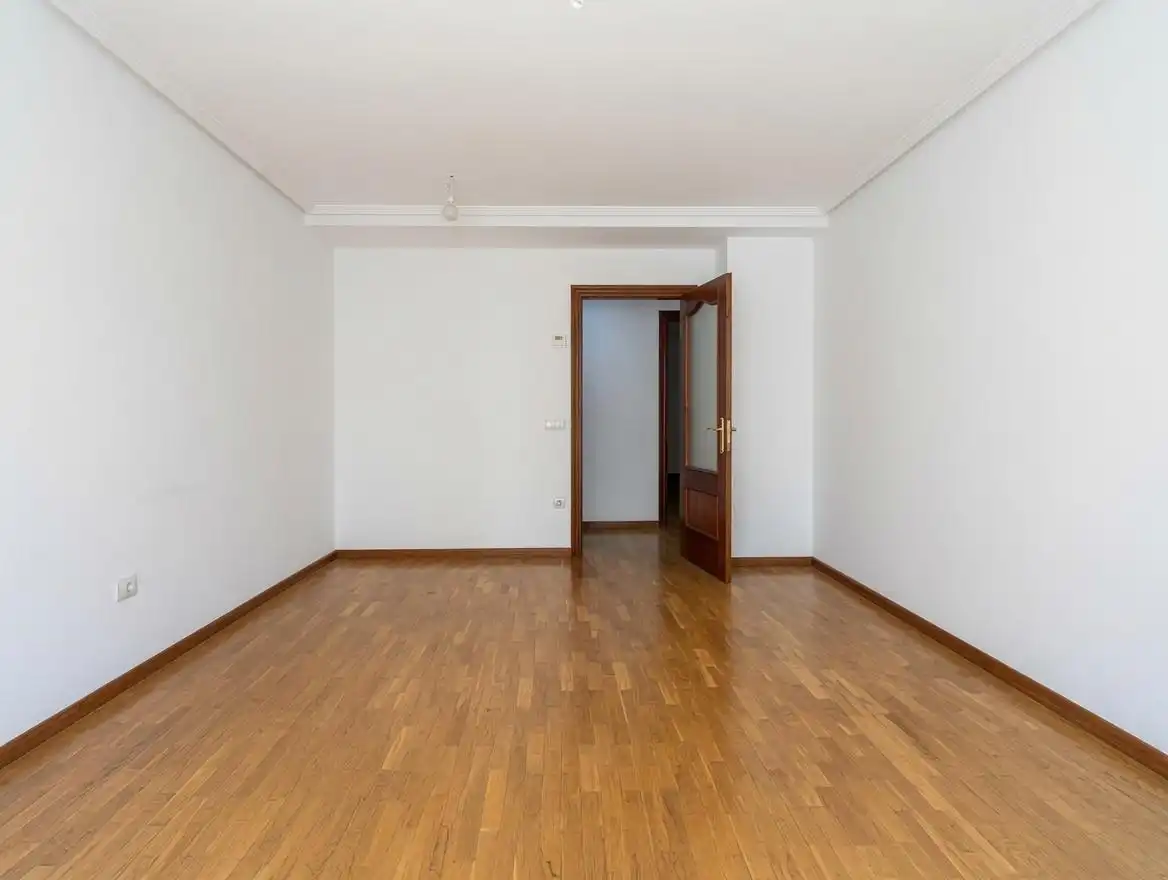 Pis en venda en Siero amb Calefacció i Balcó