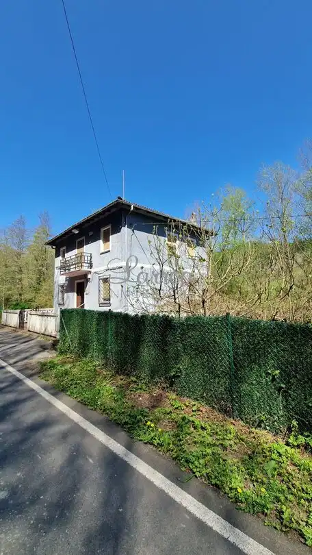 Vista exterior de Finca rústica en venda en Igorre amb Calefacció, Jardí privat i Terrassa