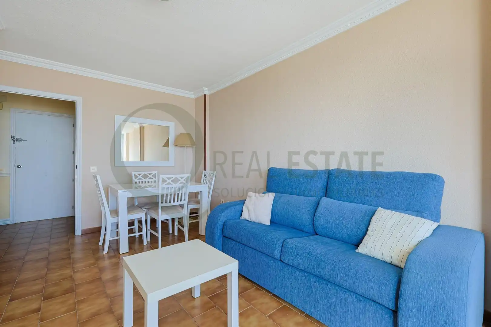 Wohnzimmer von Wohnung zum Verkauf in Alicante / Alacant mit Klimaanlage, Heizung und Privatgarten
