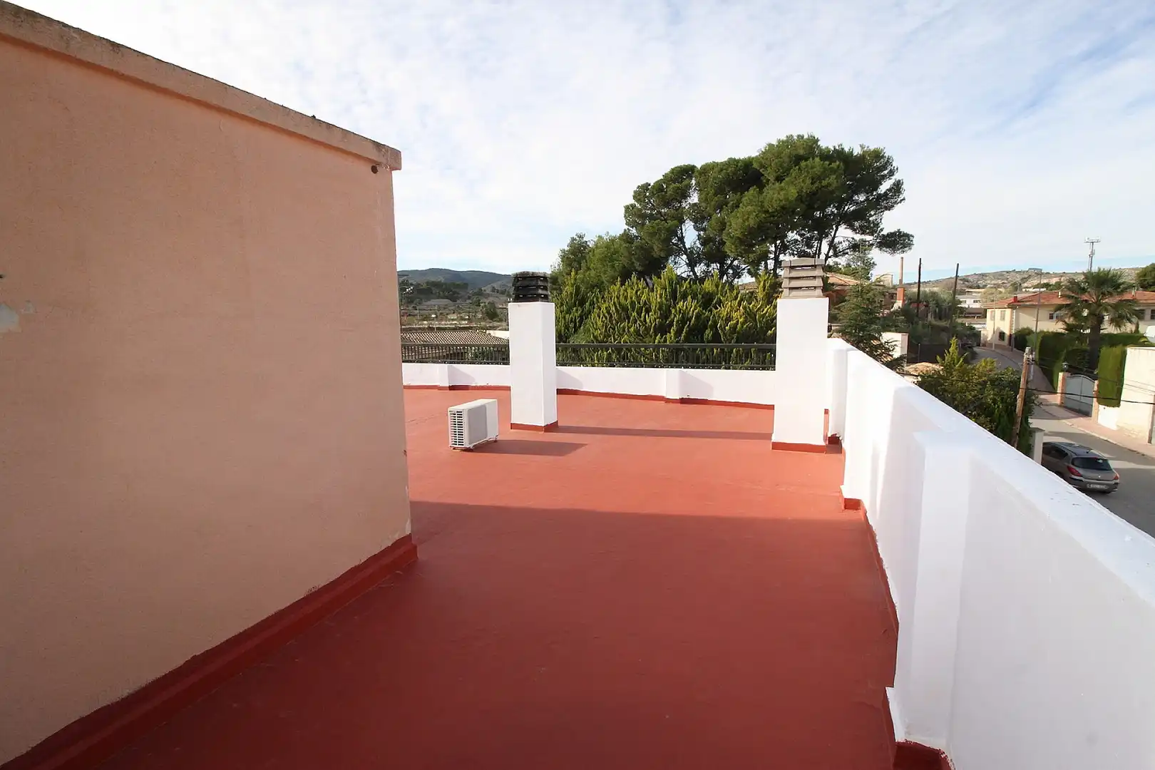 Terrasse von Maisonette zum Verkauf in Monóvar  / Monòver mit Klimaanlage, Heizung und Terrasse