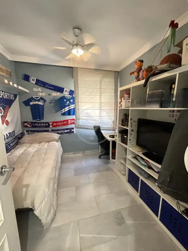 Schlafzimmer von Wohnung zum Verkauf in Linares mit Klimaanlage
