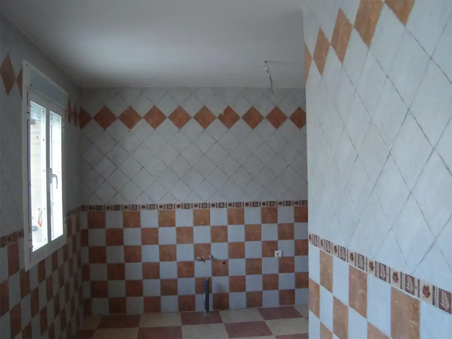Bathroom of Houses for sale in Oria  with Balcony