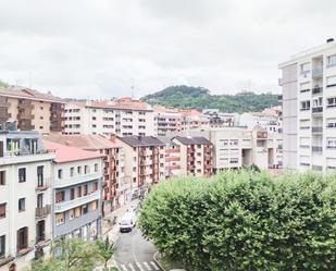 Vista exterior de Apartament de lloguer en Donostia - San Sebastián  amb Calefacció i Balcó