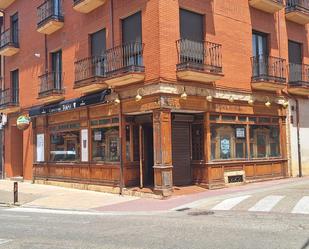 Vista exterior de Local en venda en Sahagún amb Terrassa