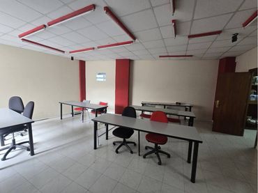 Local comercial en alquiler en Calle Flor de Malva