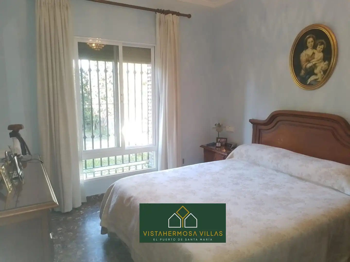 Dormitori de Casa adosada en venda en El Puerto de Santa María amb Jardí privat i Terrassa