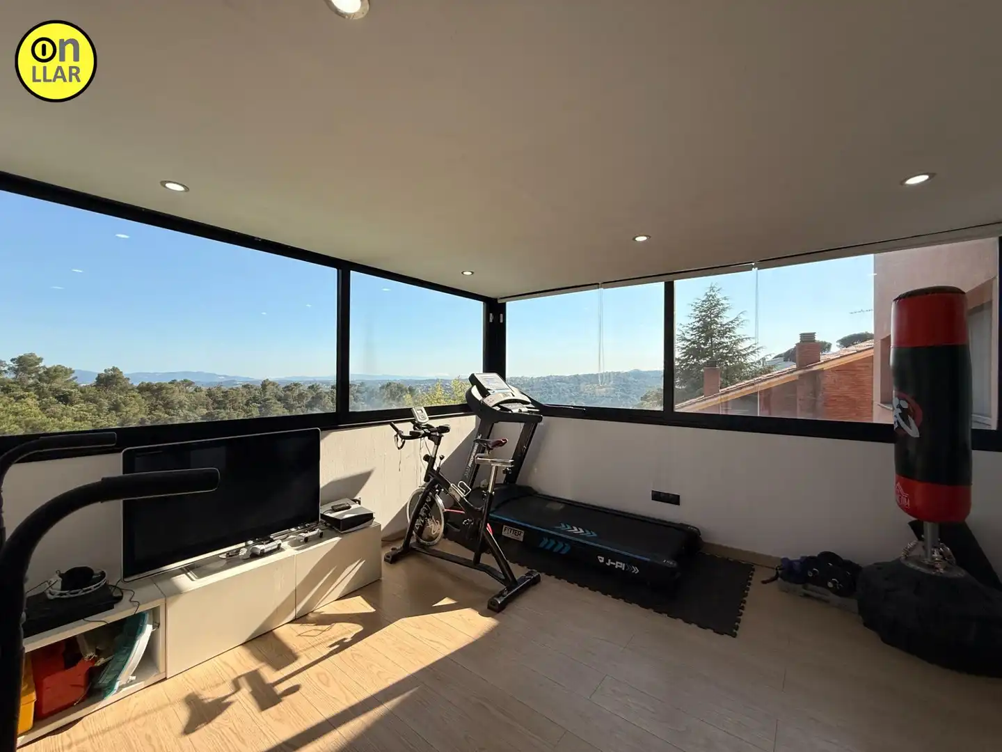 Sala de estar de Casa o chalet en venta en L'Ametlla del Vallès