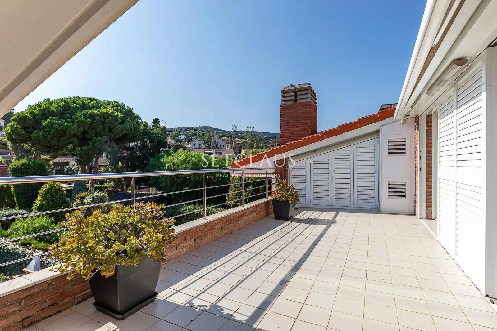 Terrassa de Casa adosada en venda en Alella amb Aire condicionat, Calefacció i Jardí privat