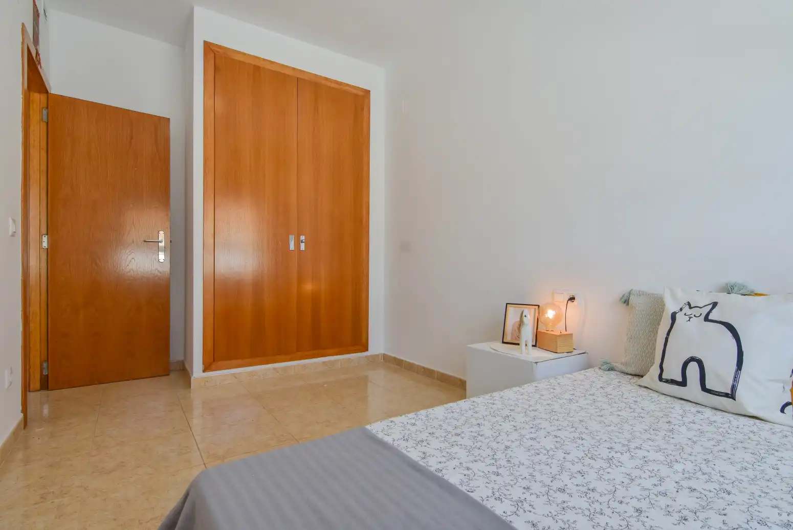 Bedroom of Detached homes for sale in Emperador  with Heating, Terrace and Balcony