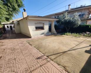 Exterior view of House or chalet for sale in Santa Oliva  with Parquet flooring and Terrace