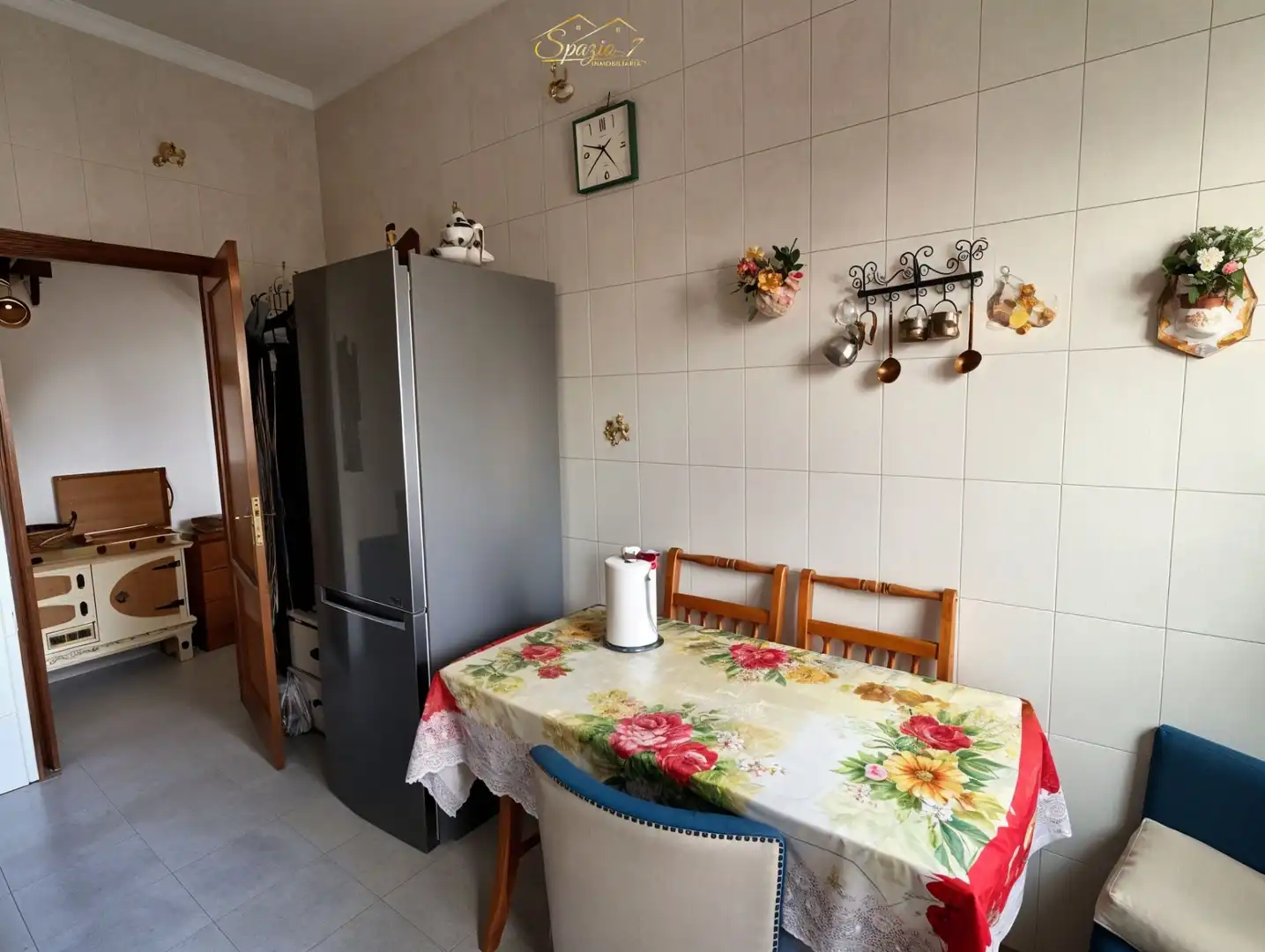 Cuina de Casa adosada en venda en Las Palmas de Gran Canaria amb Terrassa, Forn i Rentadora
