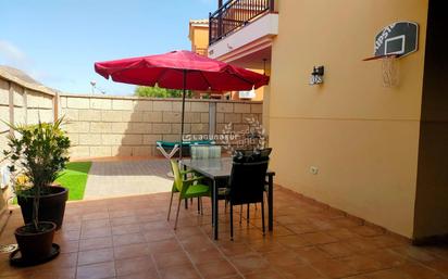 Terrace of House or chalet for sale in Arona  with Air Conditioner, Terrace and Balcony