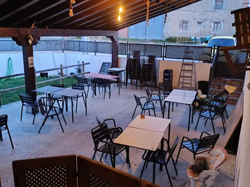 Terraza de Local en venta en Tardelcuende, Soria
