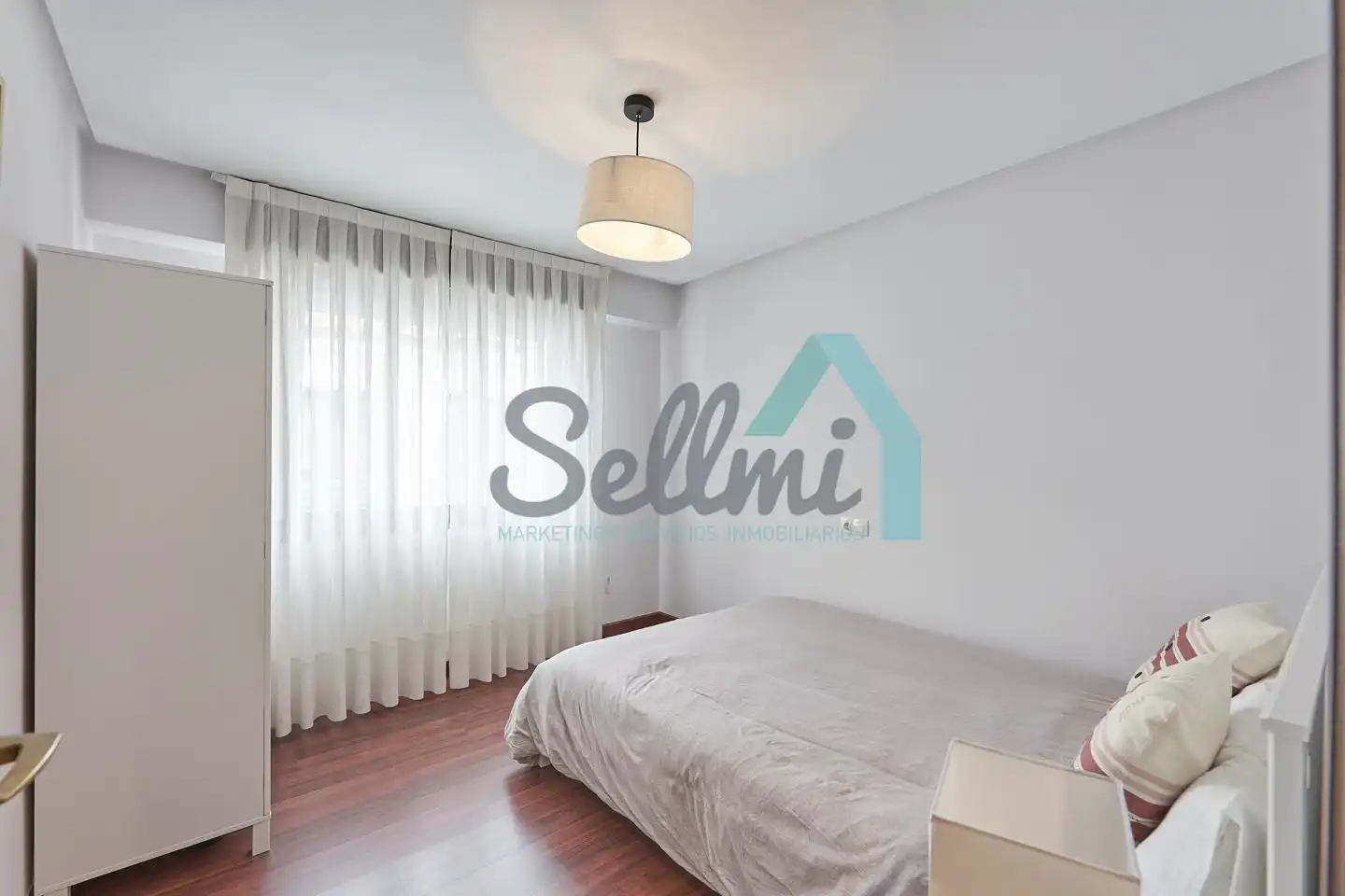 Flat with lift to rent in Calle Pedro Antonio Menéndez, imagen 19