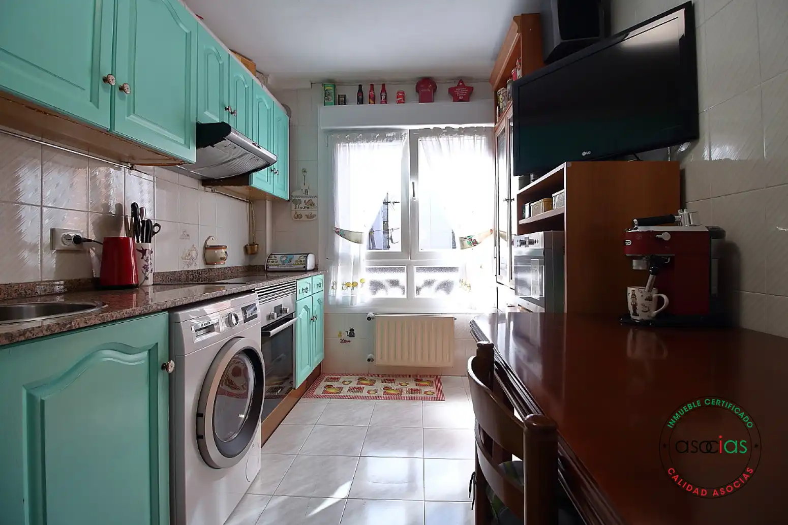 Cocina de Piso en venta en Gijón  con Calefacción, Parquet y Trastero