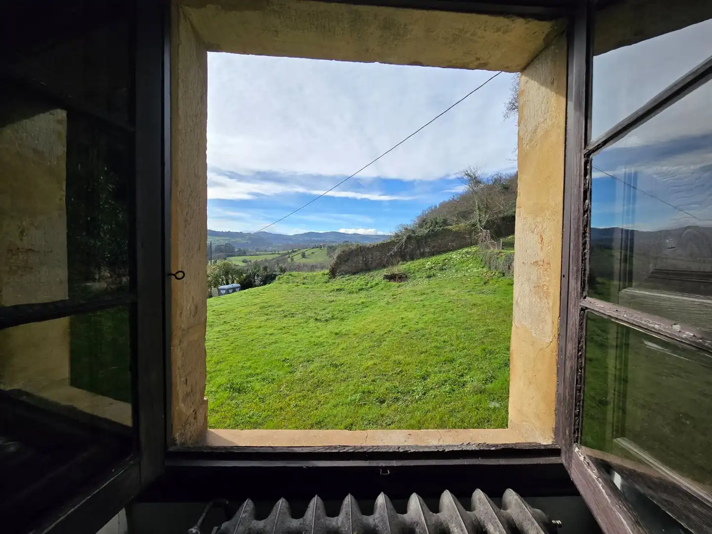 Vista exterior de Casa o chalet en venta en Villaviciosa con Calefacción y Jardín privado