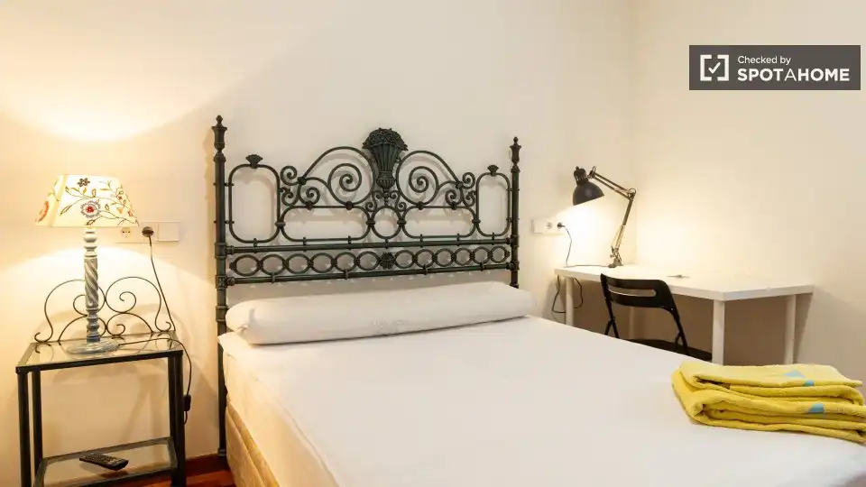 Room in Comillas