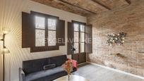 Sala d'estar de Apartament en venda en  Barcelona Capital amb Aire condicionat, Parquet i Balcó