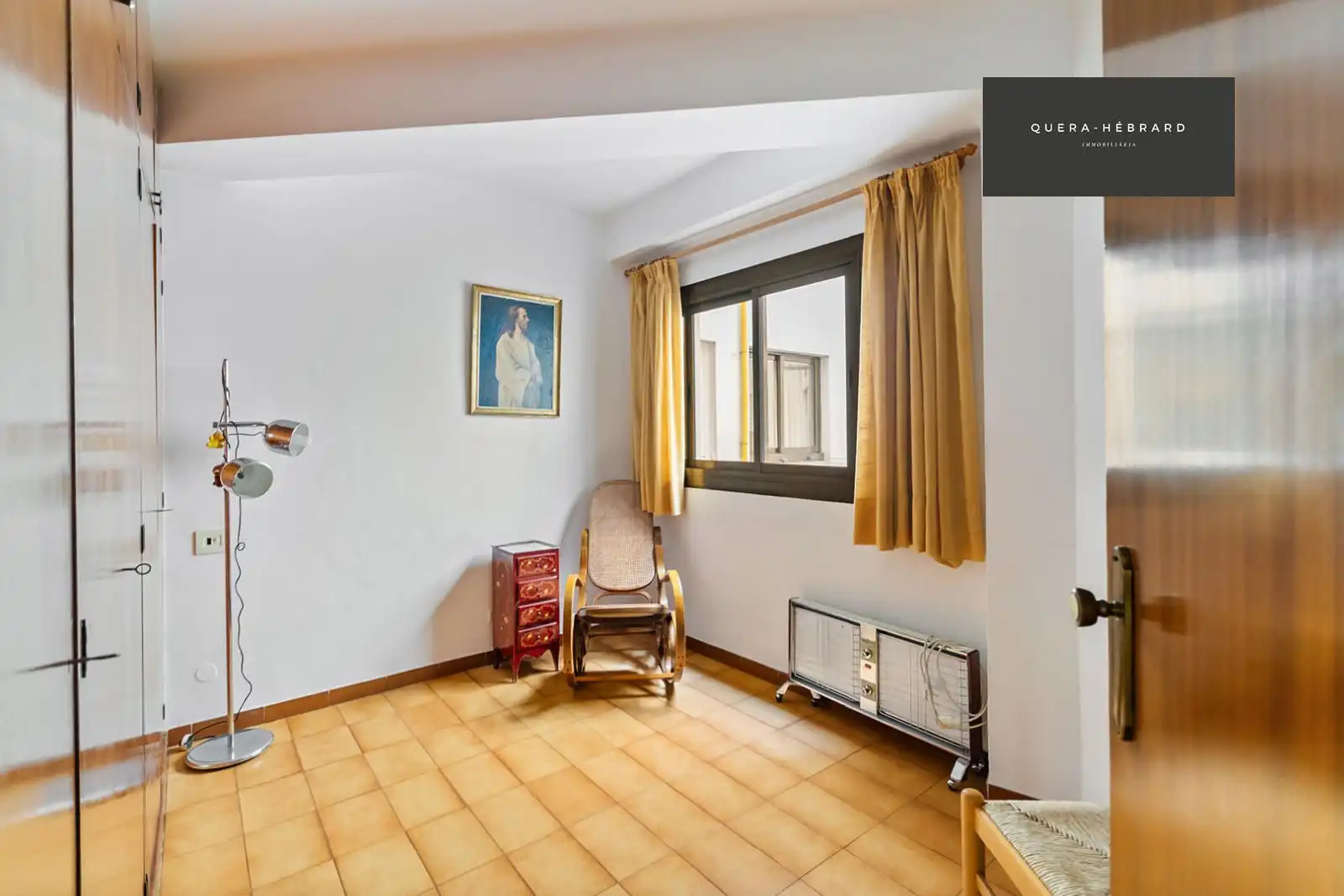 Habitación de Piso en venta en Barcelona con Aire acondicionado, Terraza y Balcón