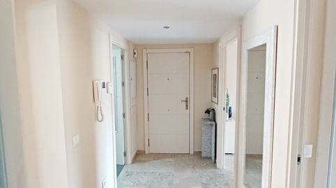 Foto 2 de Apartamento de alquiler en La Alcaidesa, Cádiz