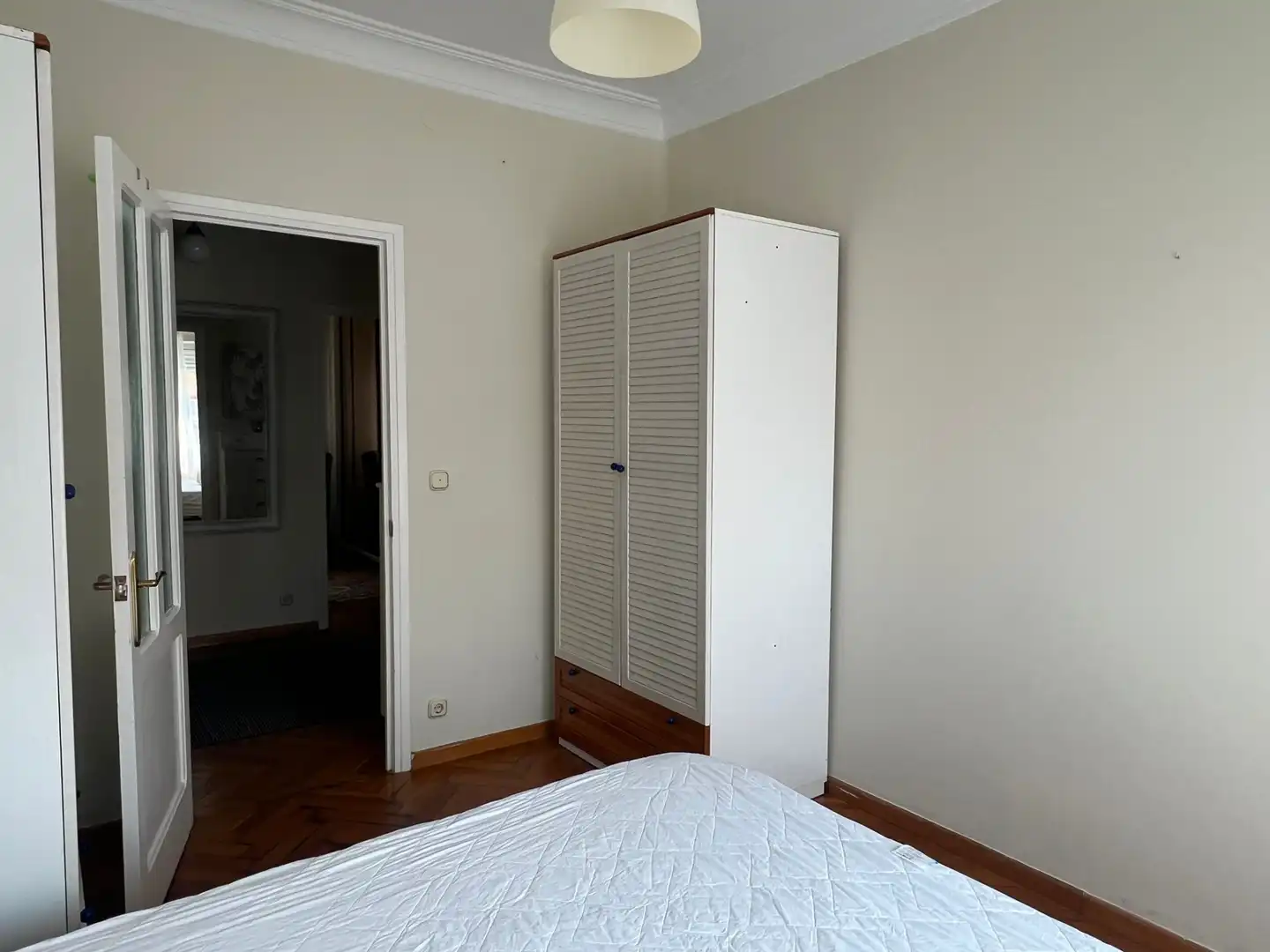 Bedroom of Flat for rent in Ferrol  with Heating, Parquet flooring and Furnished