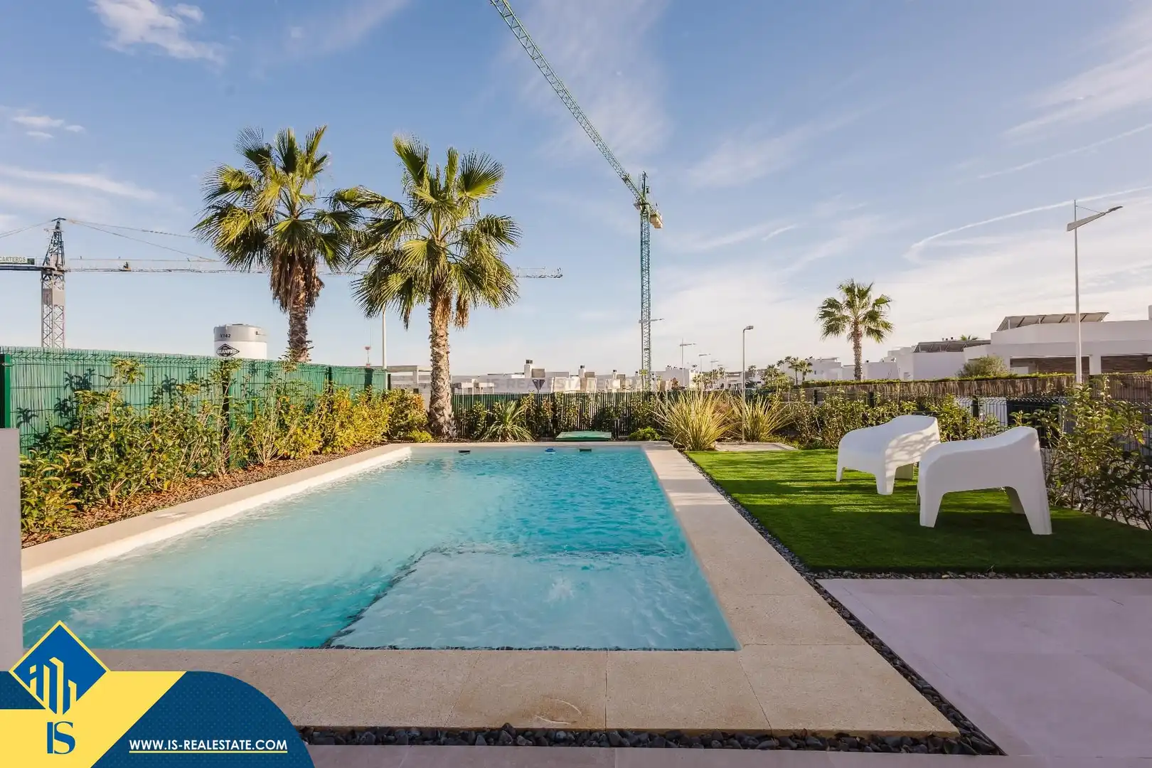 Chalet con piscina en venta en Centro, imagen 5