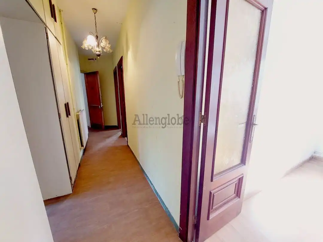 Wohnung zum Verkauf in Oviedo  mit Heizung und Abstellraum