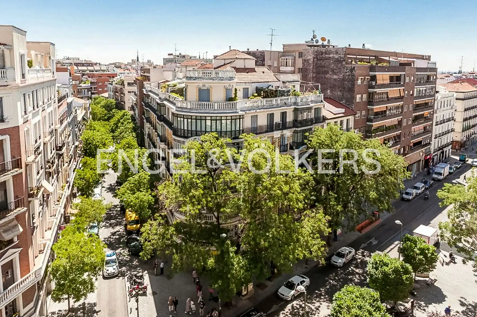 Exterior view of Flat for sale in Madrid  with Air Conditioner and Heating