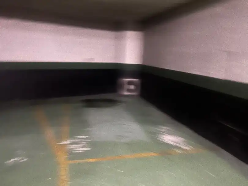 Parkplatz von Garage zum Verkauf in Vigo 
