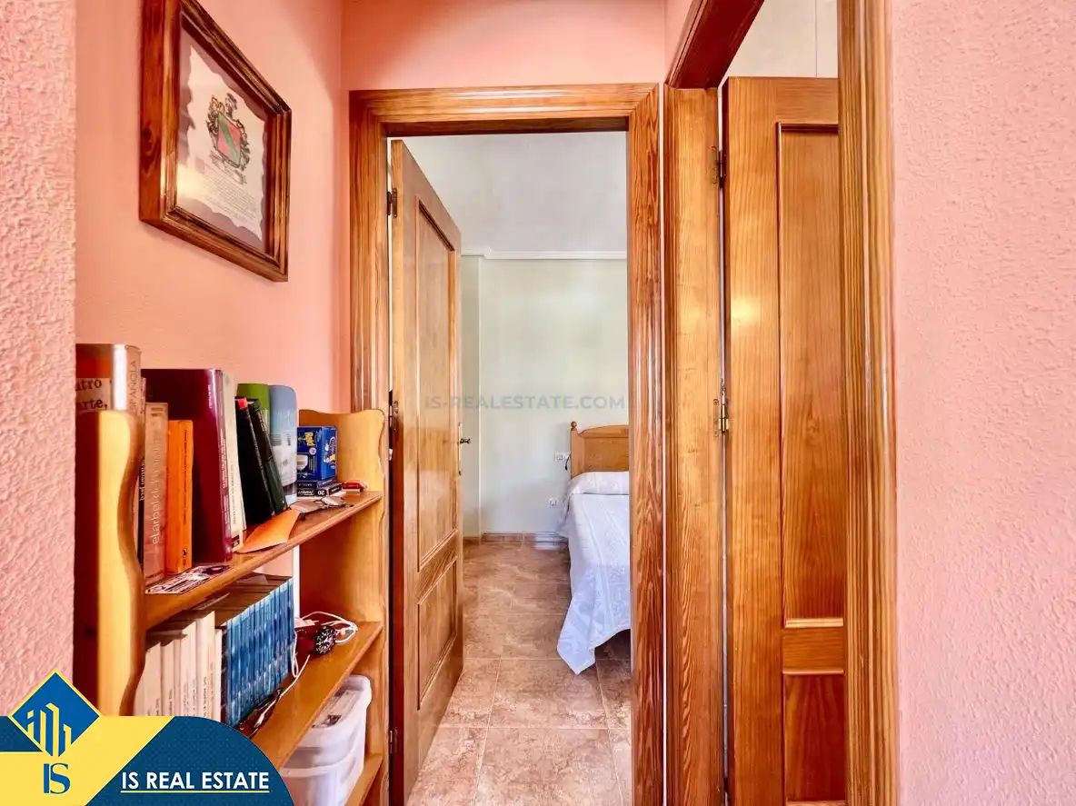 Bungalow with pool for sale in Centro, imagen 40