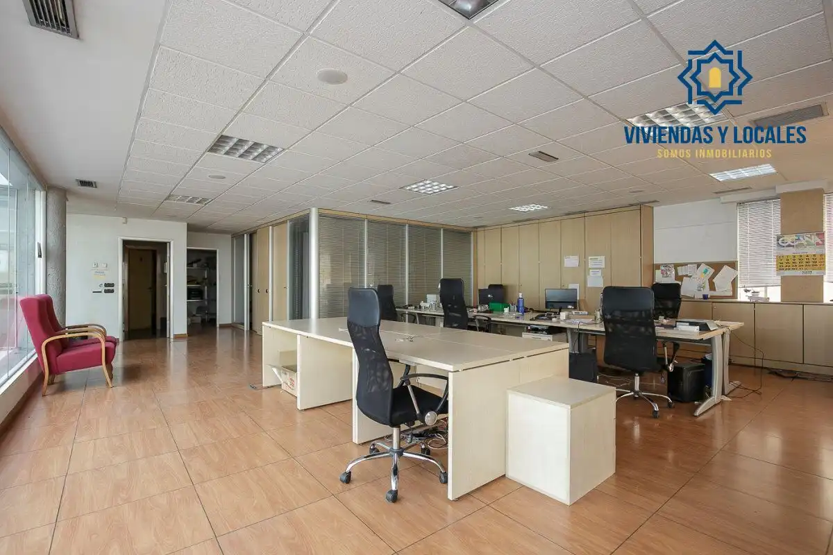 Oficina amb ascensor en venda a Campus de la Salud, imagen 33